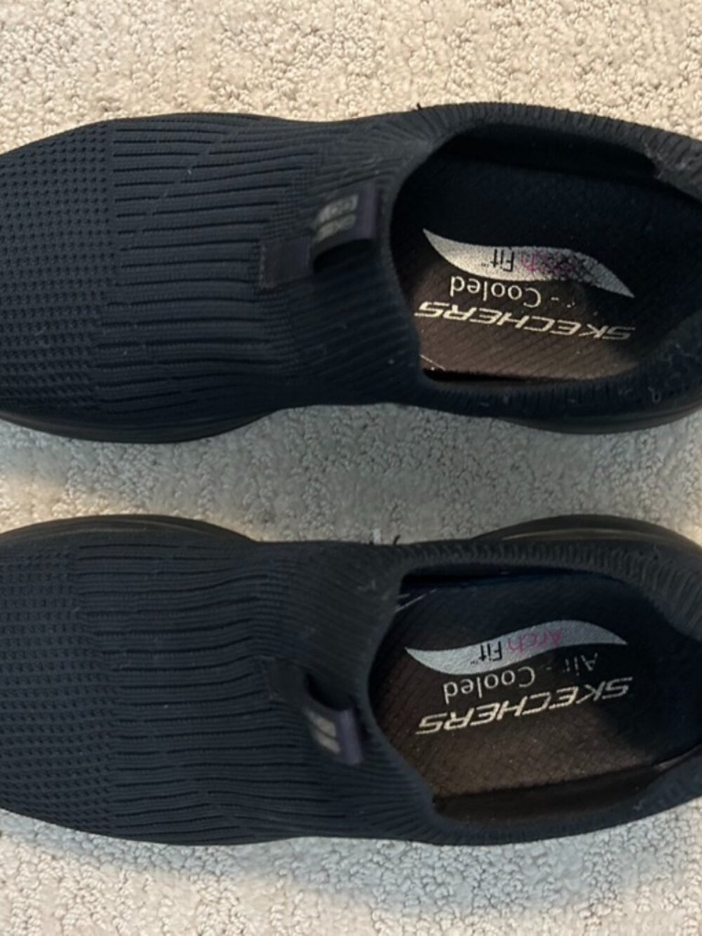 women Skechers air cooled arch fit